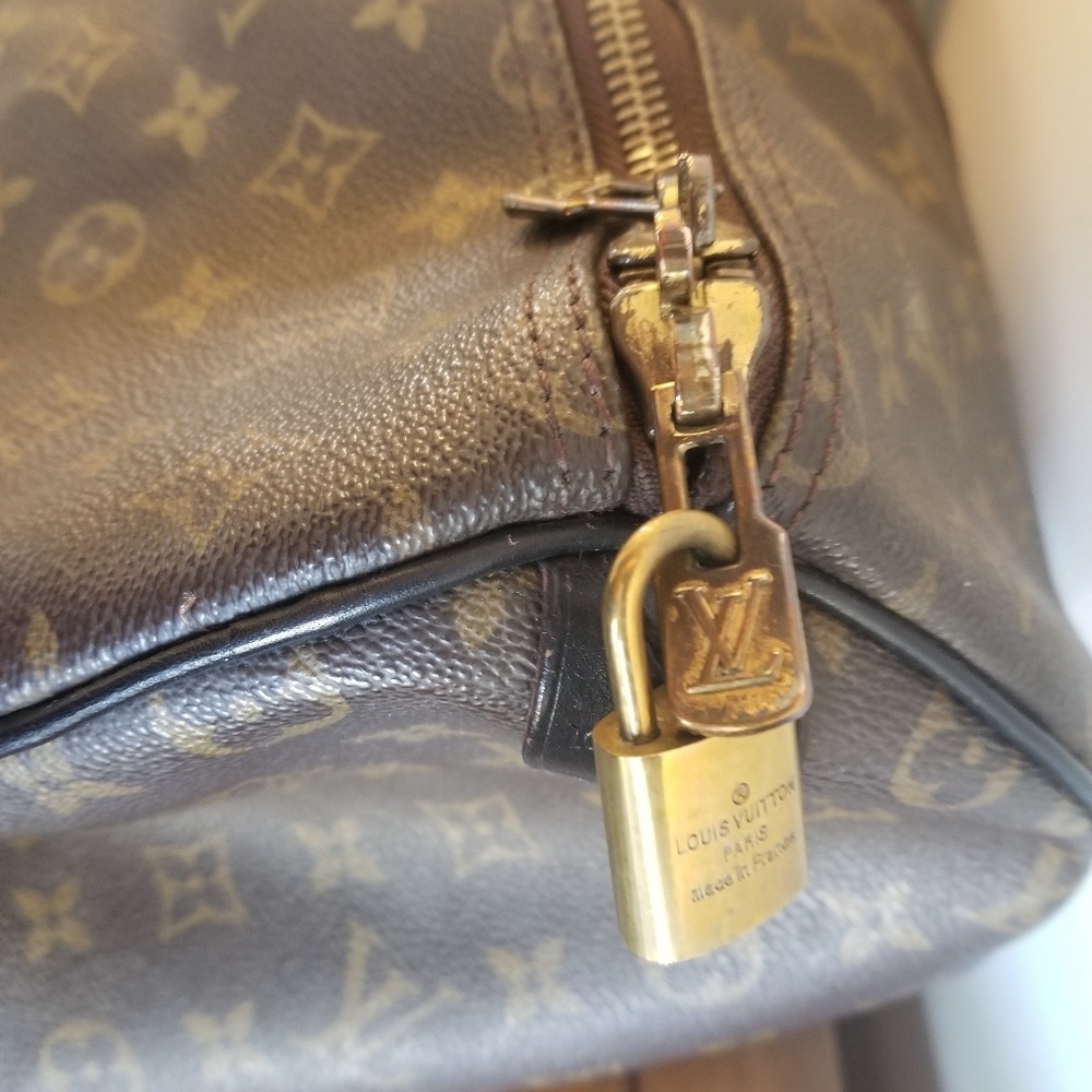 Louis Vuitton Monogram Keepall 50 - Picture 3 of 7